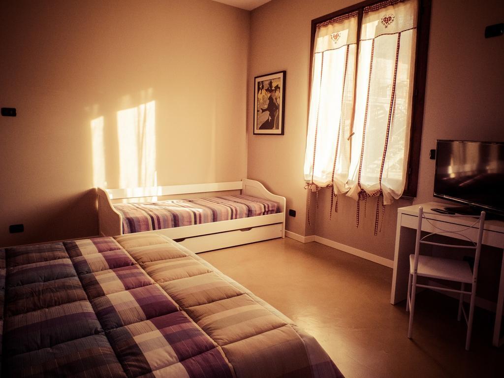 ברגמו B&B Aurora חדר תמונה